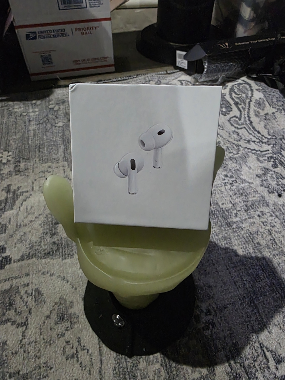 Apple AirPods Pro 2nd Gen (White) in Retail Box